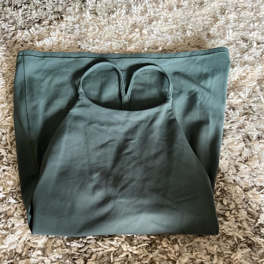 lululemon tank nulu